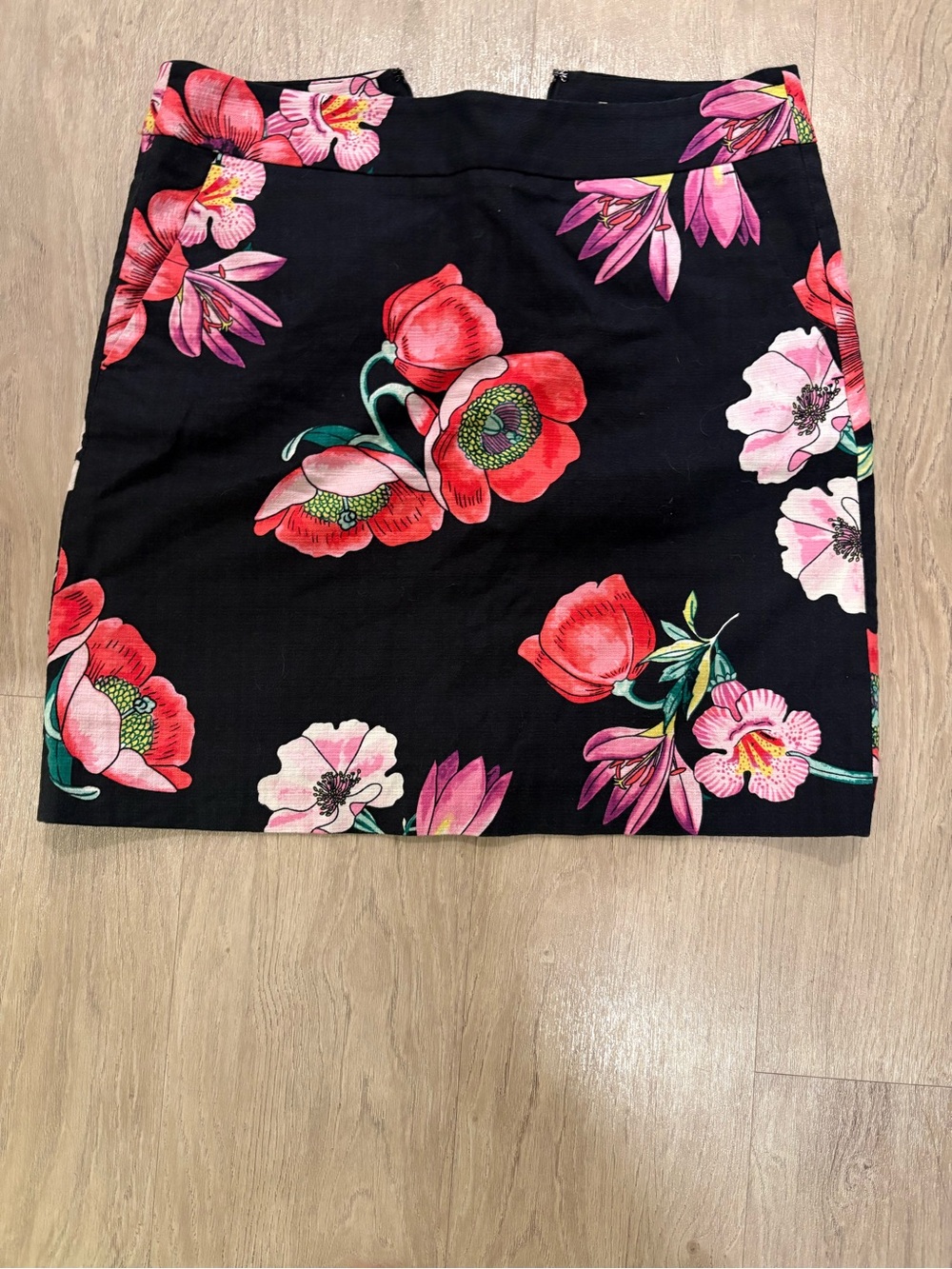 LOFT Black Floral Mini Skirt with Red & Pink Blooms